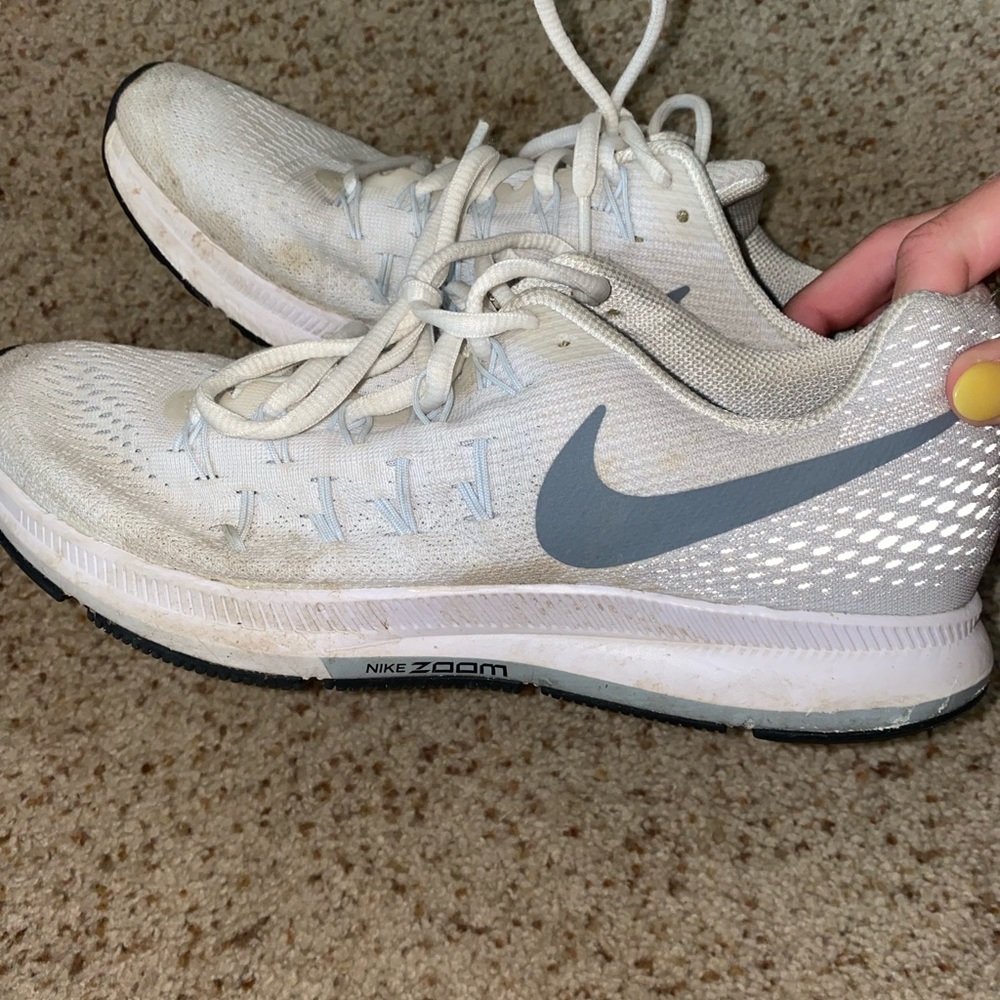 Women’s Nike Tennis shoes